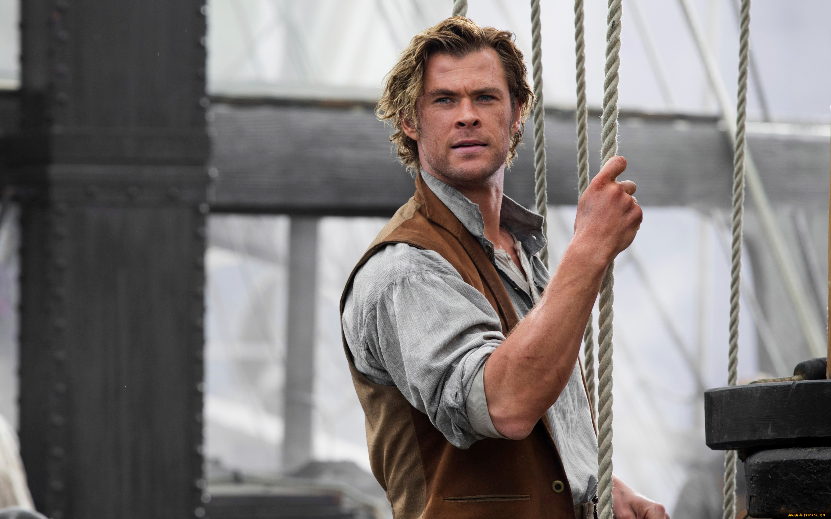 in the heart of the  sea,  , in the heart of the sea, chris, hemsworth